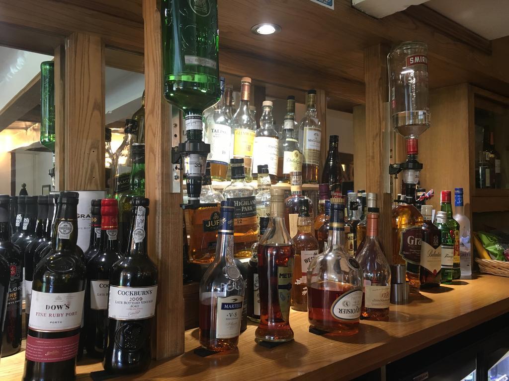 Three Horseshoes Inn Bubbenhall 外观 照片