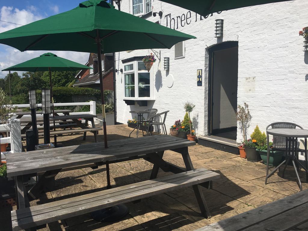 Three Horseshoes Inn Bubbenhall 外观 照片