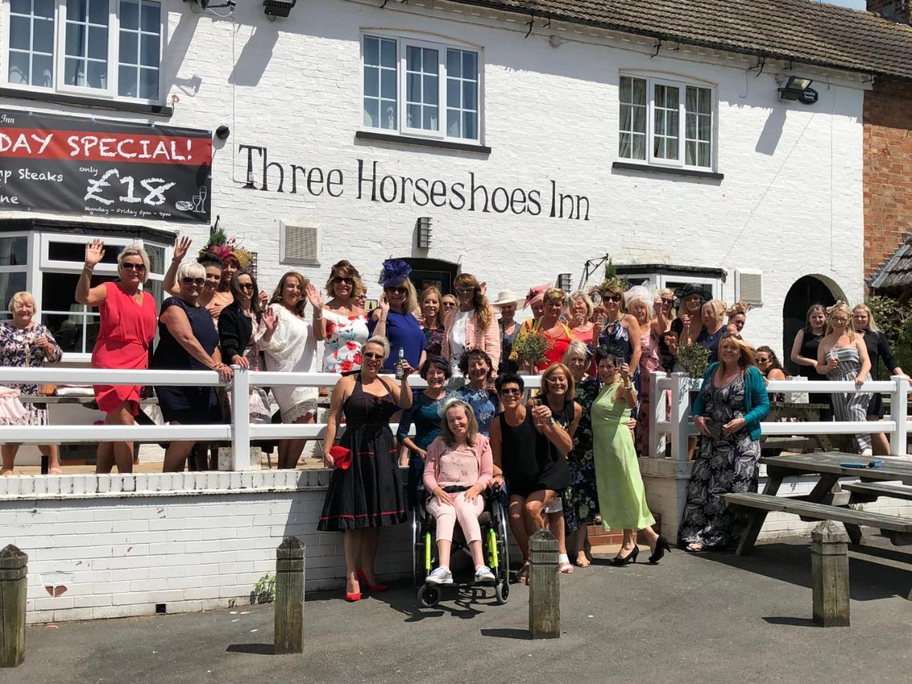 Three Horseshoes Inn Bubbenhall 外观 照片